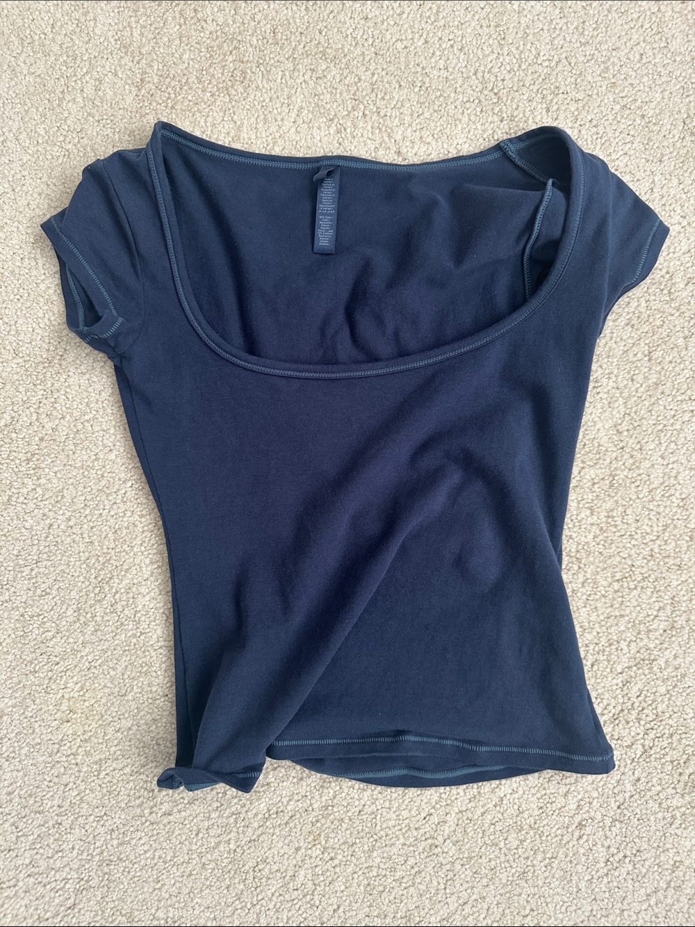 Skims t shirt NWOT